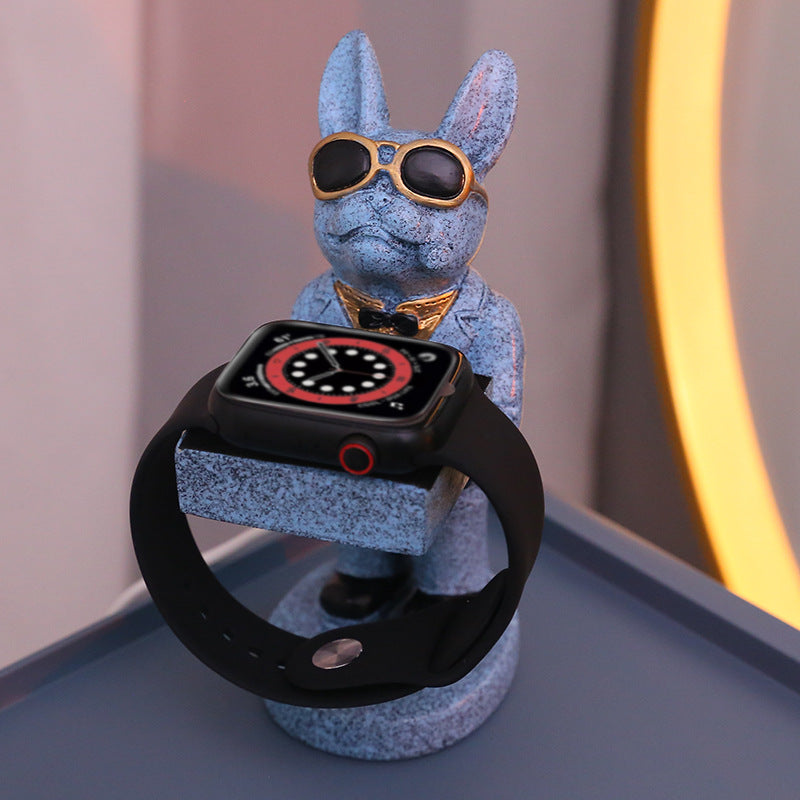 Innovative Astronaut-Themed Wireless Watch Charger Stand
