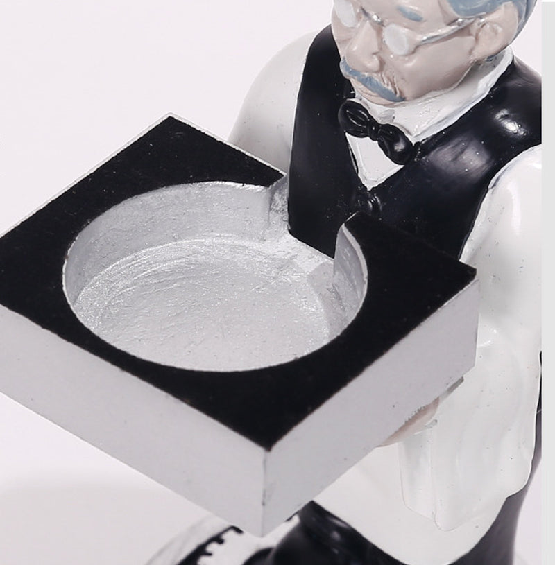 Innovative Astronaut-Themed Wireless Watch Charger Stand